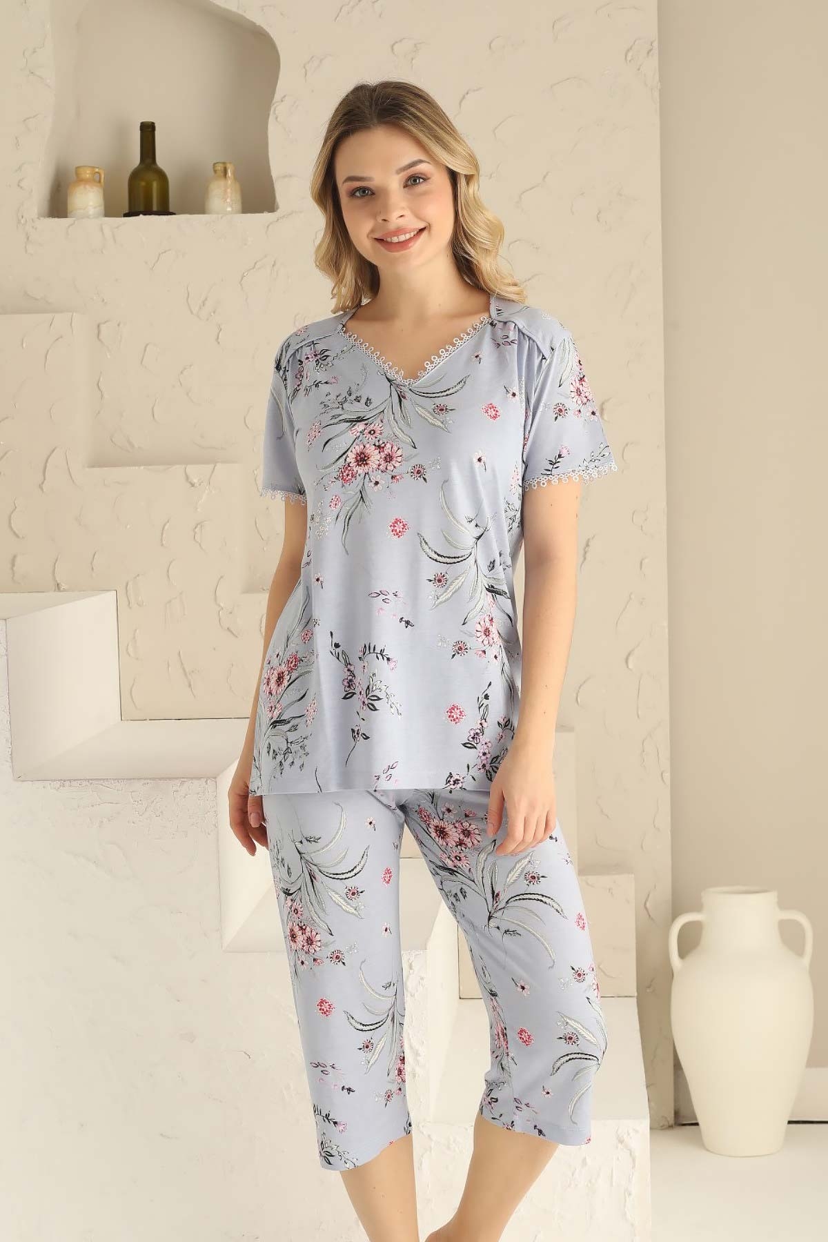 Mavi%20Bermuda%20Bayan%20Pijama%20Takımı%202704B